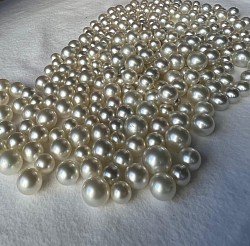 White South Sea pearls